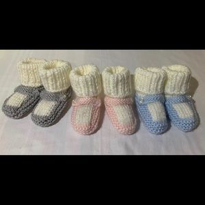 Baby booties/socks 0-6 month, unisex.